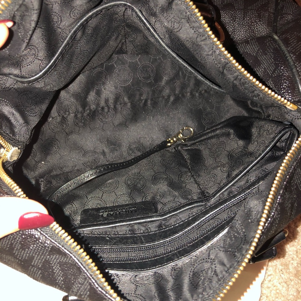 Michael Kors Handbag - Picture 3 of 4